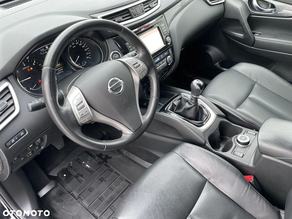 Nissan X-Trail 2.0 dCi Tekna 4WD - 9