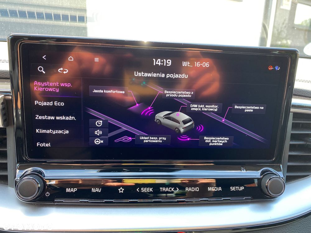 Kia Ceed 1.6 GDI PHEV Business Line DCT - 18