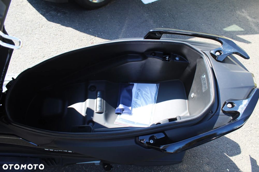 Kymco Downtown - 10