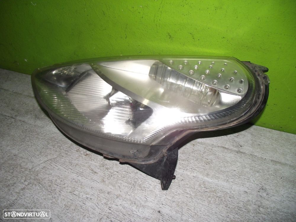 Farol Esquerdo Citroen C3 Pluriel - 2002 / 2007 - F1183 - 2