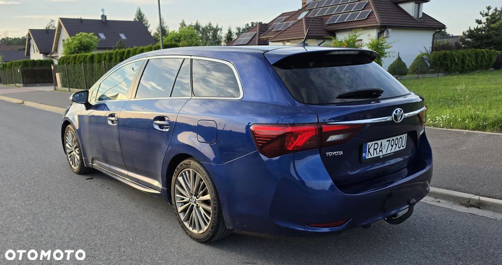Toyota Avensis 2.0 Prestige MS - 5