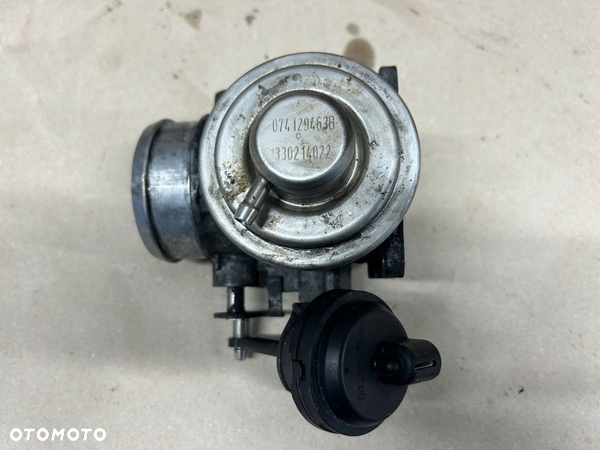VW T4 2,5 TDI ZAWÓR EGR 074129463B