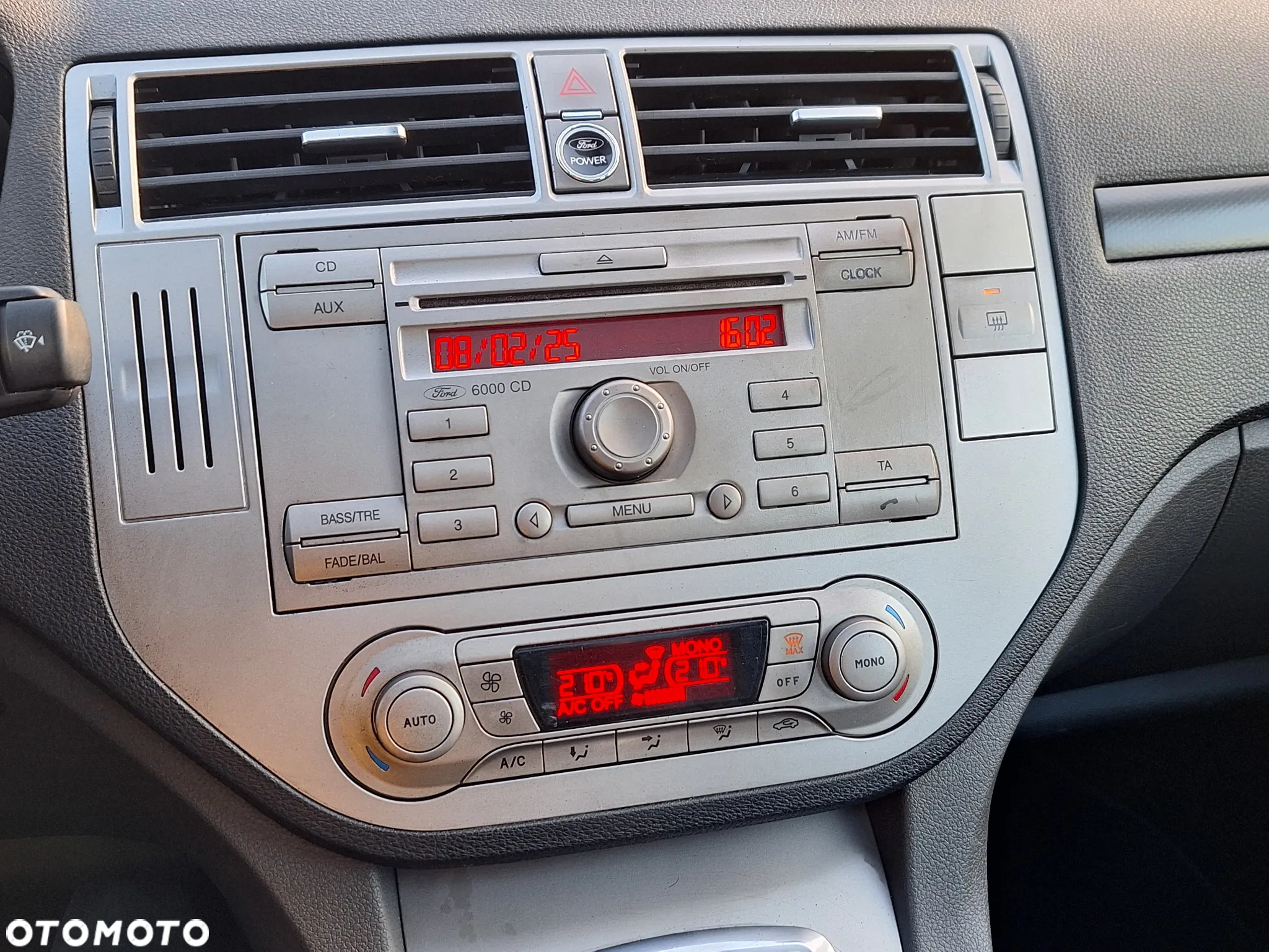 Ford Kuga 2.0 TDCi Titanium S - 20