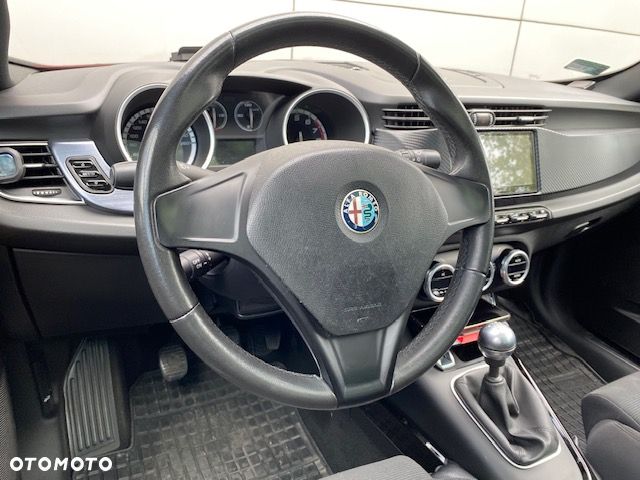 Alfa Romeo Giulietta 1.4 TB Distinctive - 15