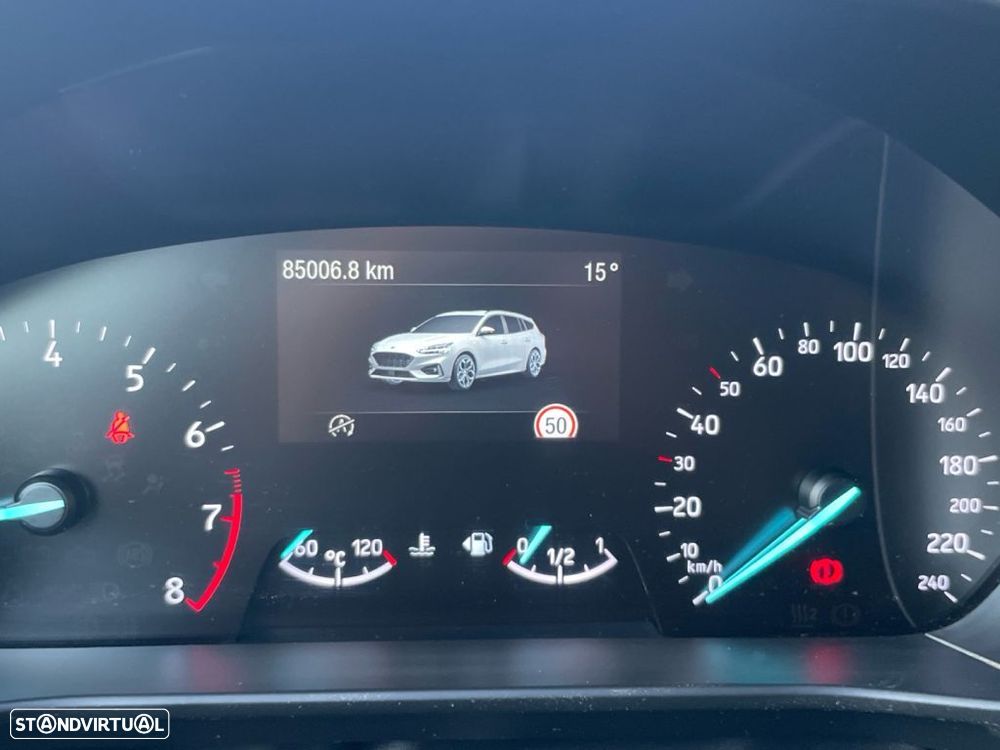 Ford Focus 1.0 EcoBoost ST-Line - 3