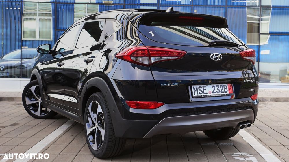 Hyundai Tucson 2.0 CRDI 4WD 6AT Luxury Pack+ - 9