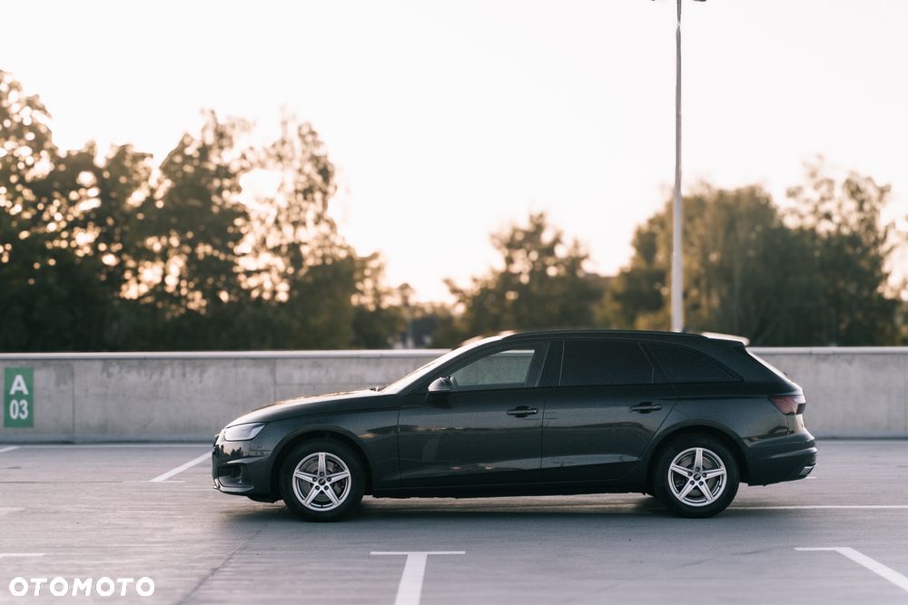 Audi A4 Avant 35 TDI mHEV S tronic - 11