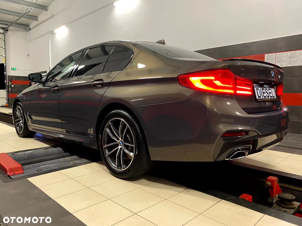 BMW Seria 5 540d xDrive M Sport sport - 8