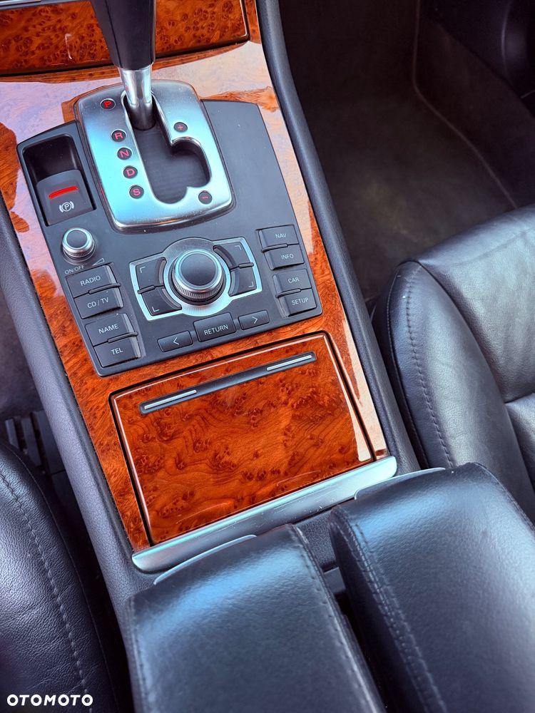 Audi A8 3.2 FSI - 18