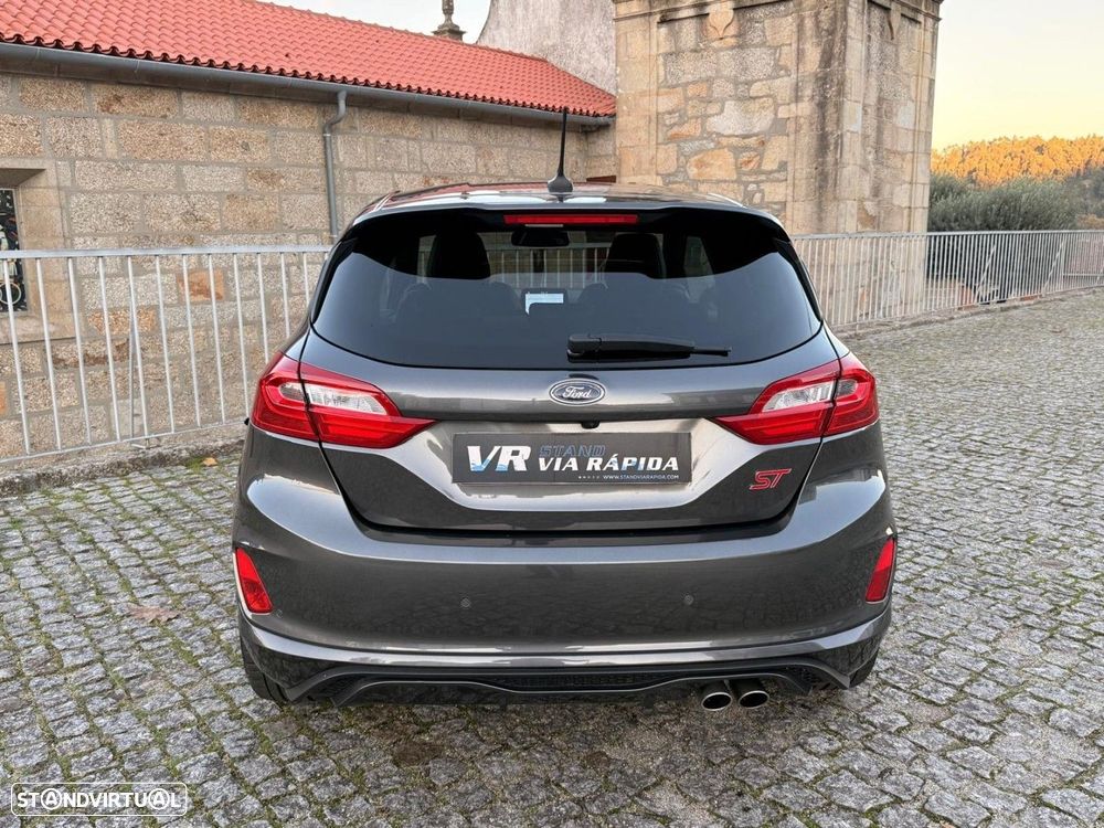Ford Fiesta 1.5 EcoBoost ST - 6