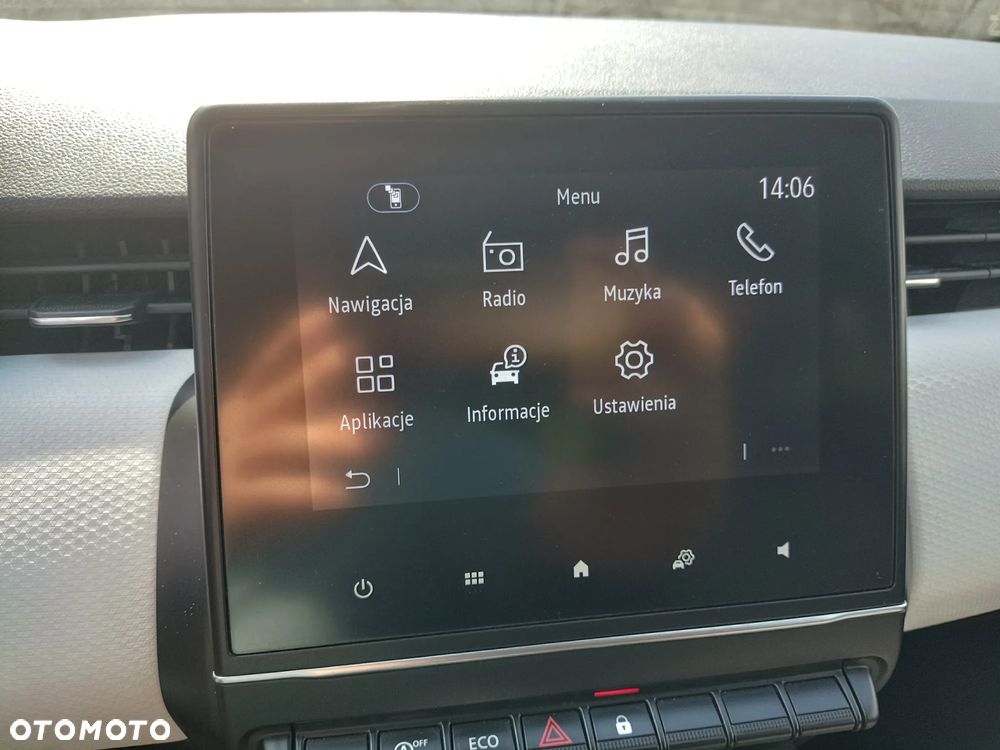 Renault Clio - 21