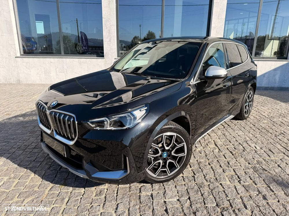BMW Ix1 2023 photo 2