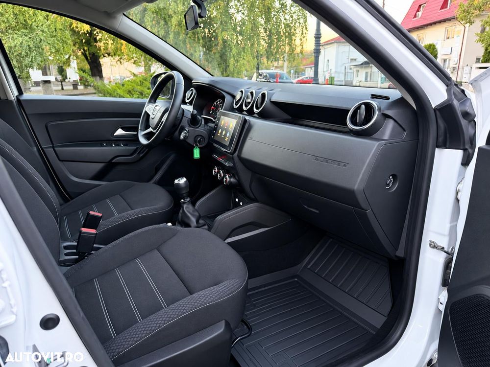 Dacia Duster 2022 photo 4