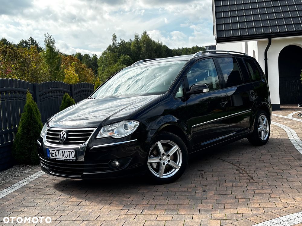 Volkswagen Touran 2.0 TDI DPF Highline - 6