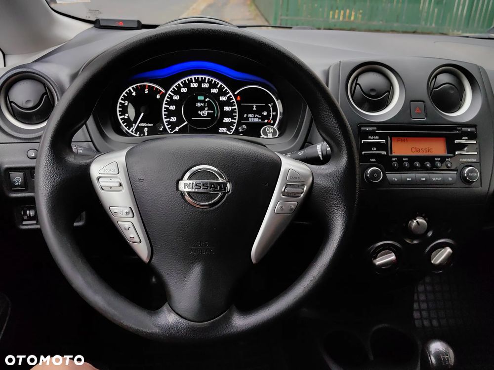 Nissan Note 2015 photo 4