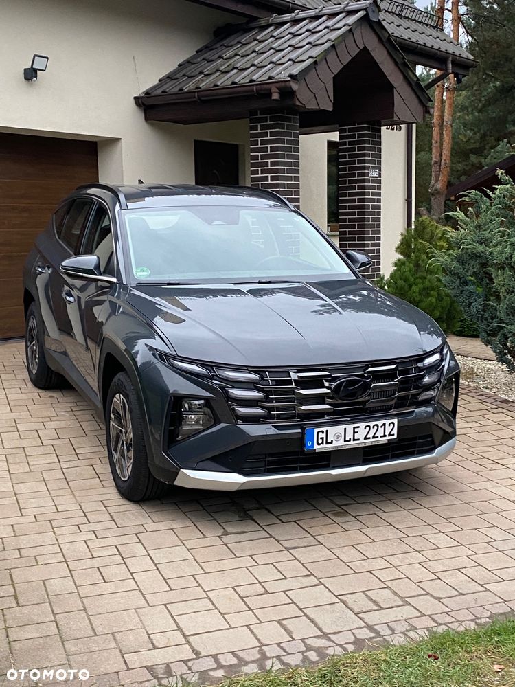 Hyundai Tucson - 2
