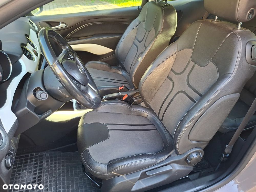 Opel Adam 2013