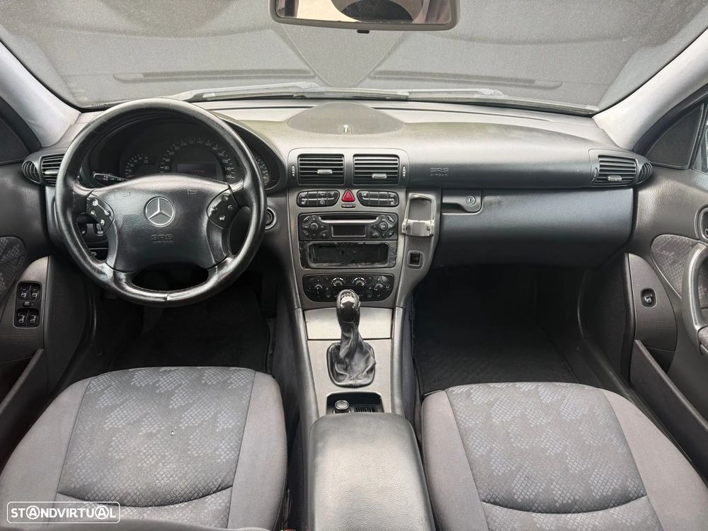 Mercedes-Benz C 220 CDi Avantgarde - 11