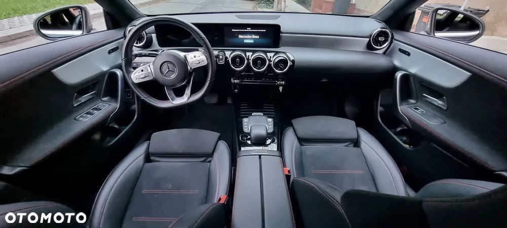 Mercedes-Benz CLA 200 d AMG Line 8G-DCT - 10