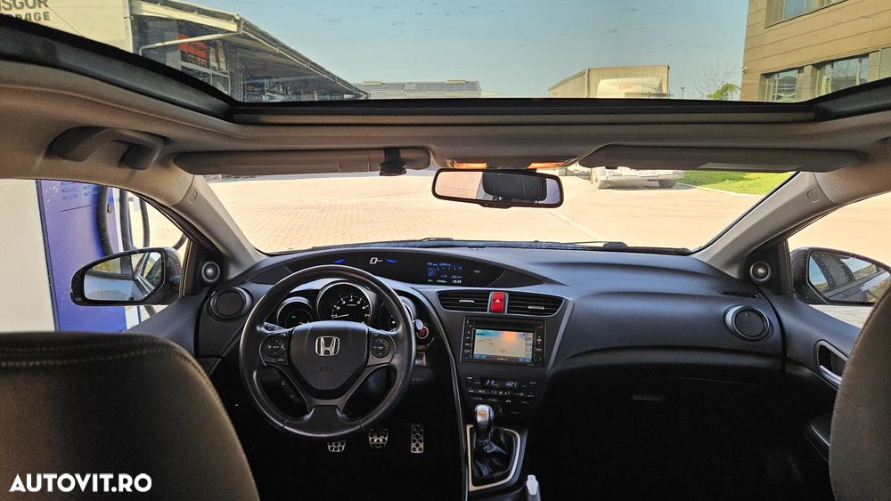 Honda Civic 1.8i Exec - 15