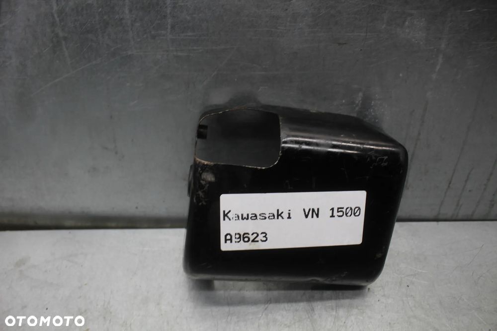 Kawasaki VN Vulcan 1500 97r Osłona chłodnicy kratka obudowa - 3