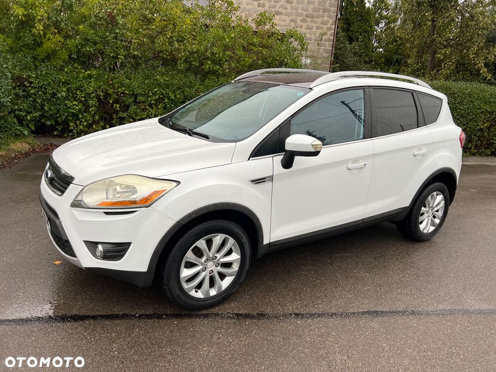 Ford Kuga 2.0 TDCi 2x4 Titanium - 10