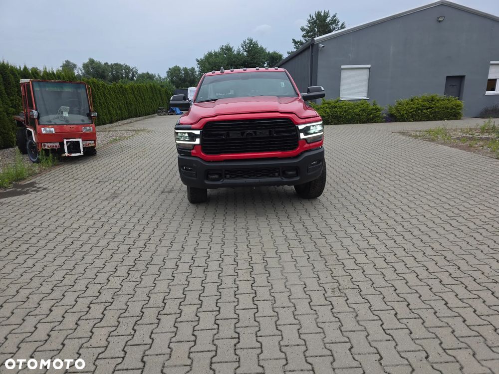 RAM 2500 - 8