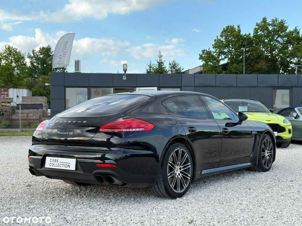 Porsche Panamera 4S PDK - 4