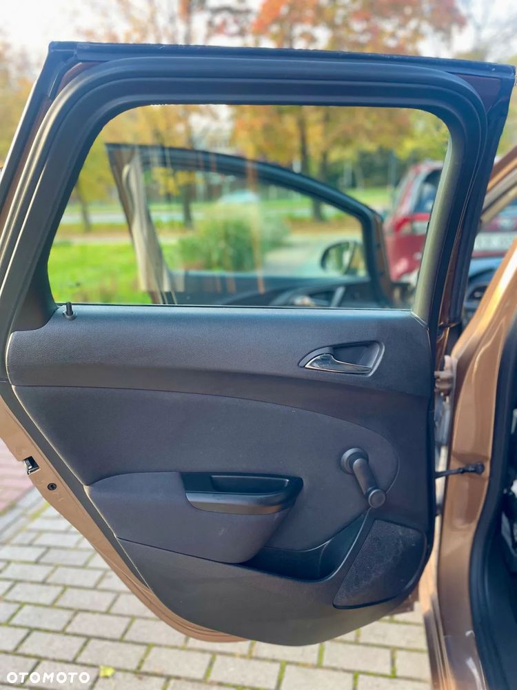 Opel Astra IV 1.6 CDTI Essentia - 24