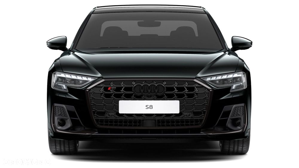 Audi S8 - 2