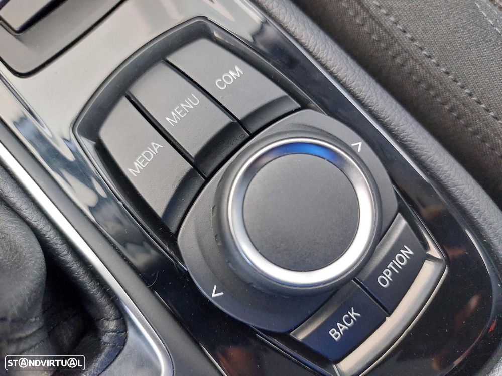 BMW 225xe Active Tourer Advantage - 39