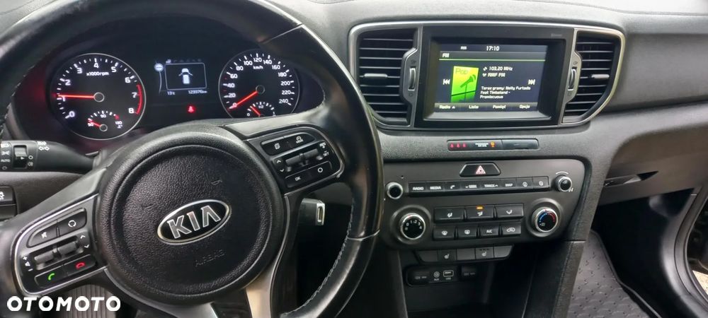 Kia Sportage 1.6 GDI 2WD DREAM-TEAM EDITION - 22