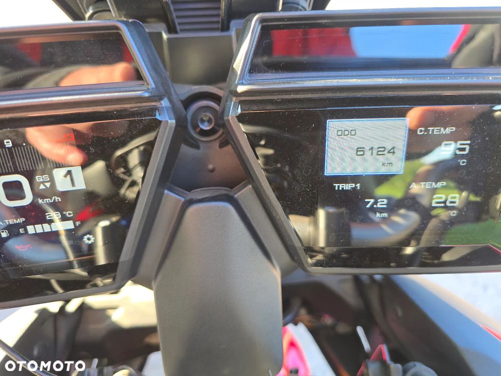 Yamaha Tracer - 10