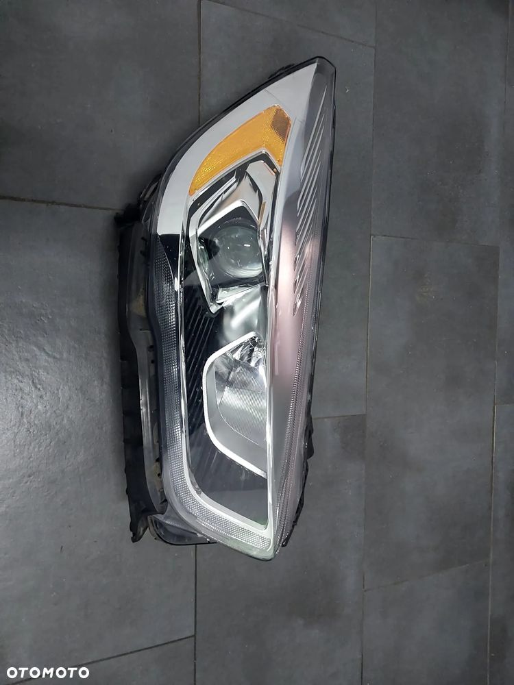 Ford escape mk 2 lift lampa prawa Led usa kompletna - 1