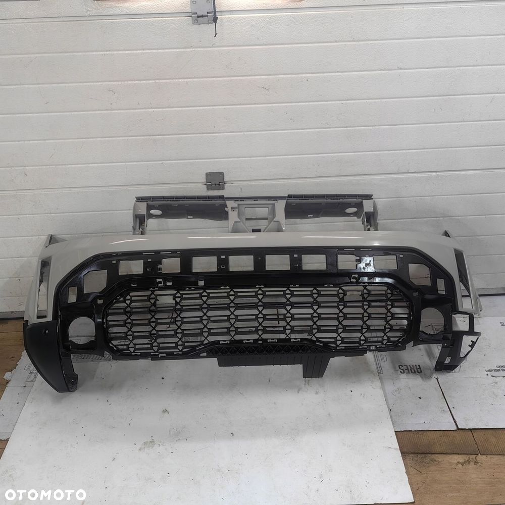 DACIA DUSTER III 3 2024 ZDERZAK PRZEDNI PRZÓD 620267063R - 1