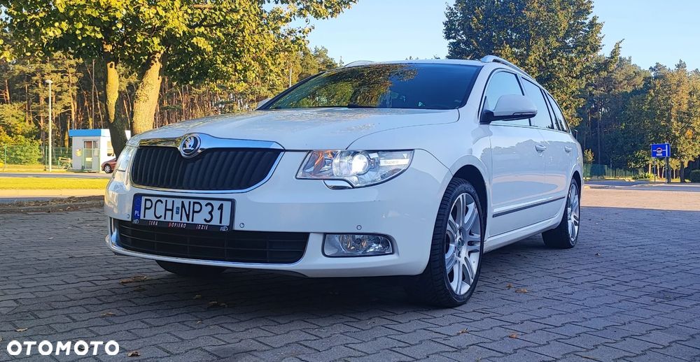 Skoda Superb 2.0 TDI Comfort 4x4 - 1