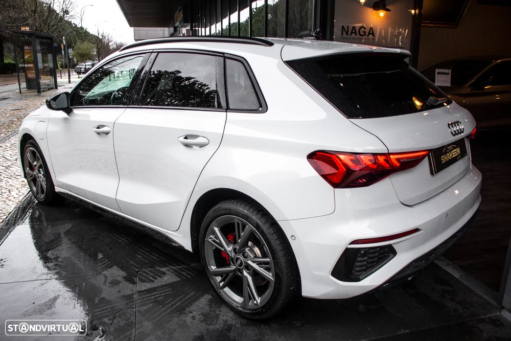 Audi A3 Sportback 45 TFSIe S tronic S line - 3