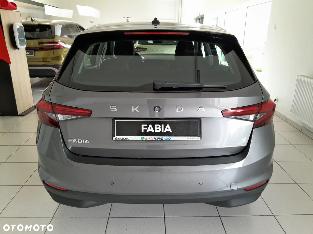 Skoda Fabia 1.0 TSI Edition 130 DSG - 5