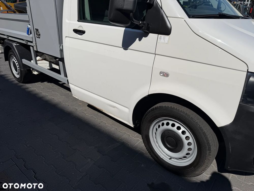 Volkswagen T5 - 12