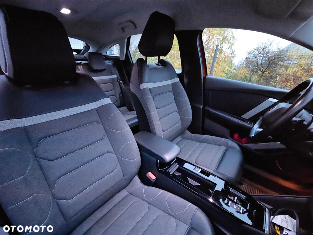 Citroën C4 1.2 PureTech Feel S&S EAT8 - 10