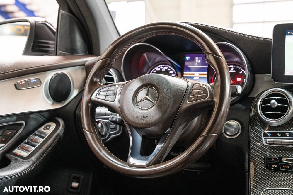 Mercedes-Benz GLC Coupe 250 d 4Matic 9G-TRONIC AMG Line - 14