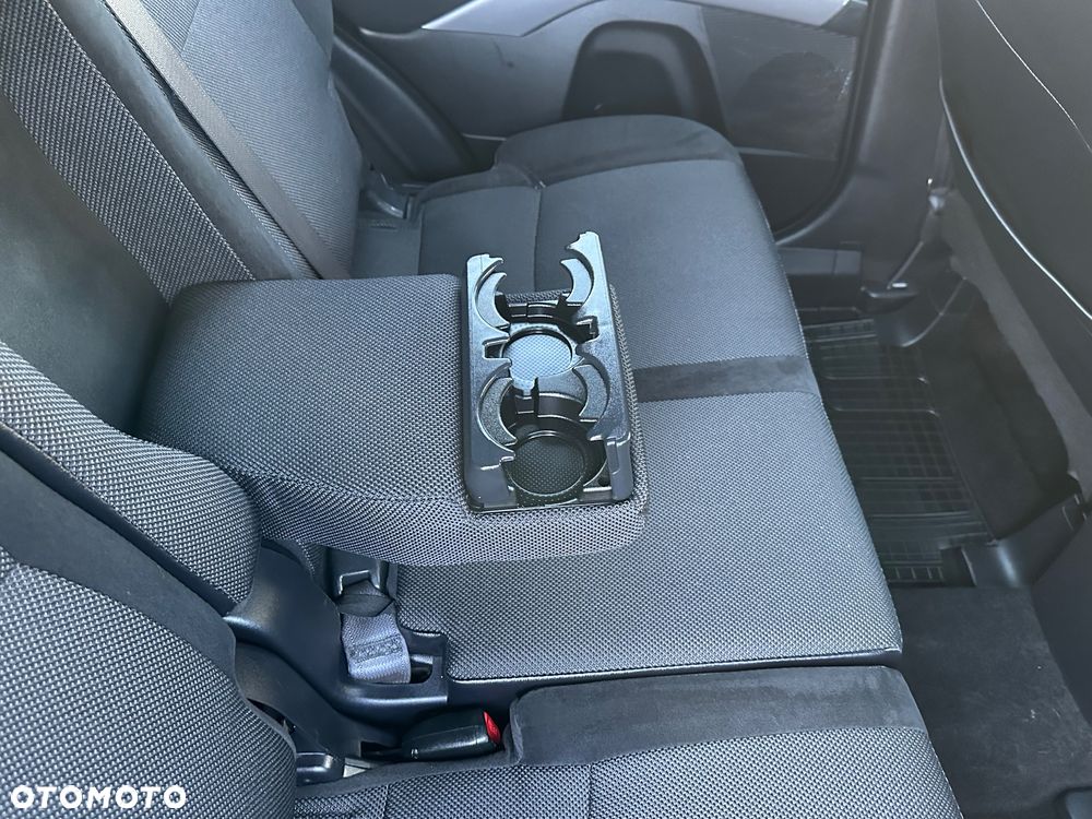 Mitsubishi Outlander 2.0 2WD Invite - 24