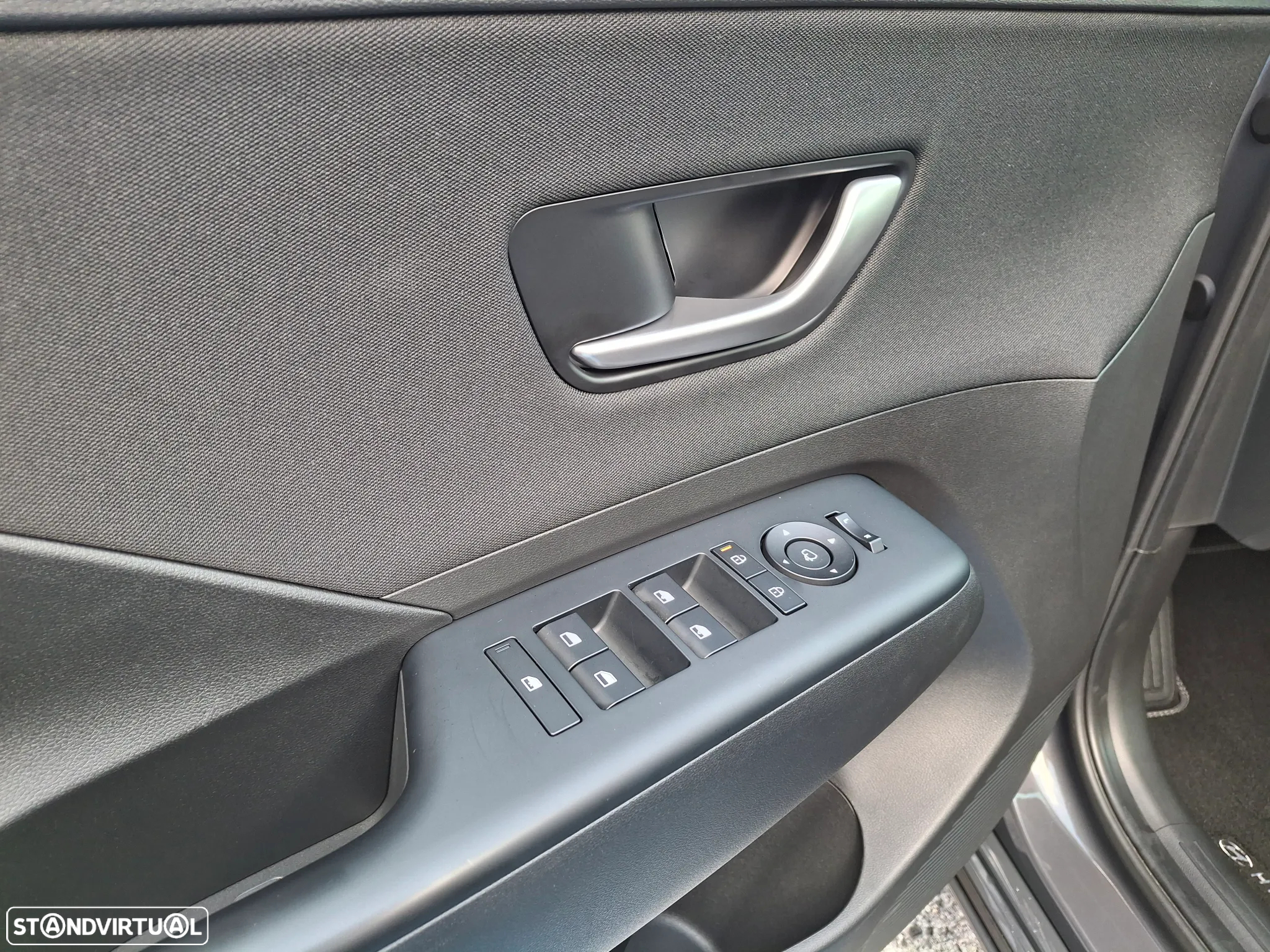 Hyundai Kauai EV 48.4 kWh Premium (TT) - 8