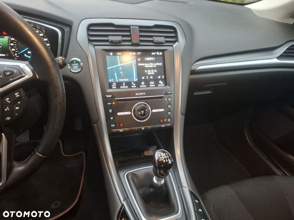 Ford Mondeo 1.5 TDCi ECOnetic Start-Stopp Titanium - 8