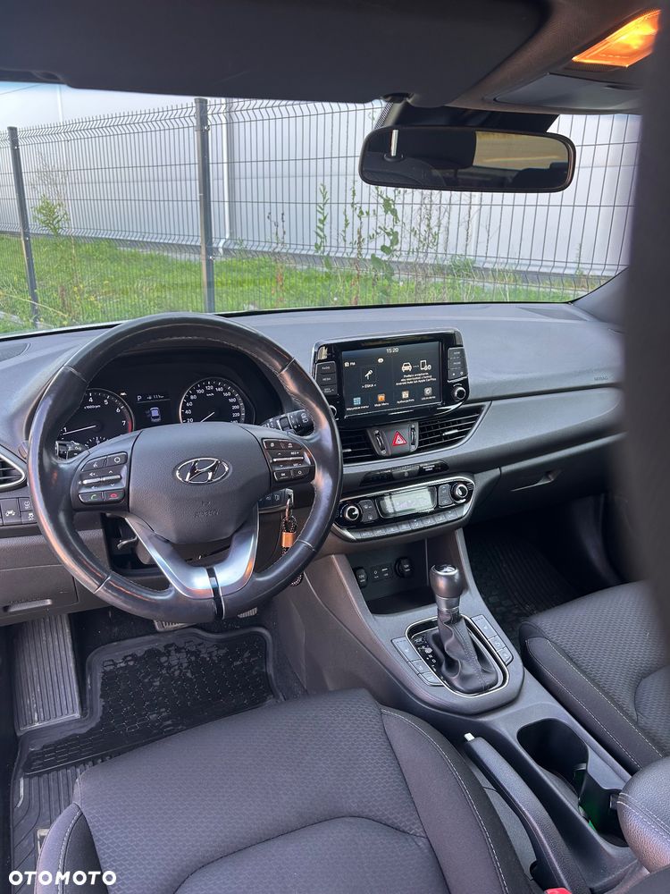Hyundai i30 1.4 T-GDI Comfort DCT - 24