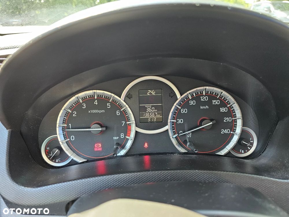 Suzuki Swift - 6