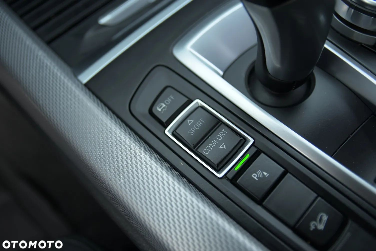 BMW X5 xDrive40e - 38