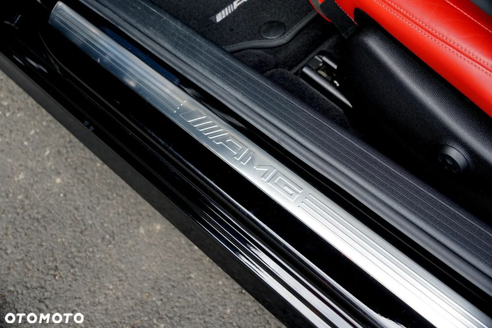 Mercedes-Benz Klasa C 63 AMG - 20