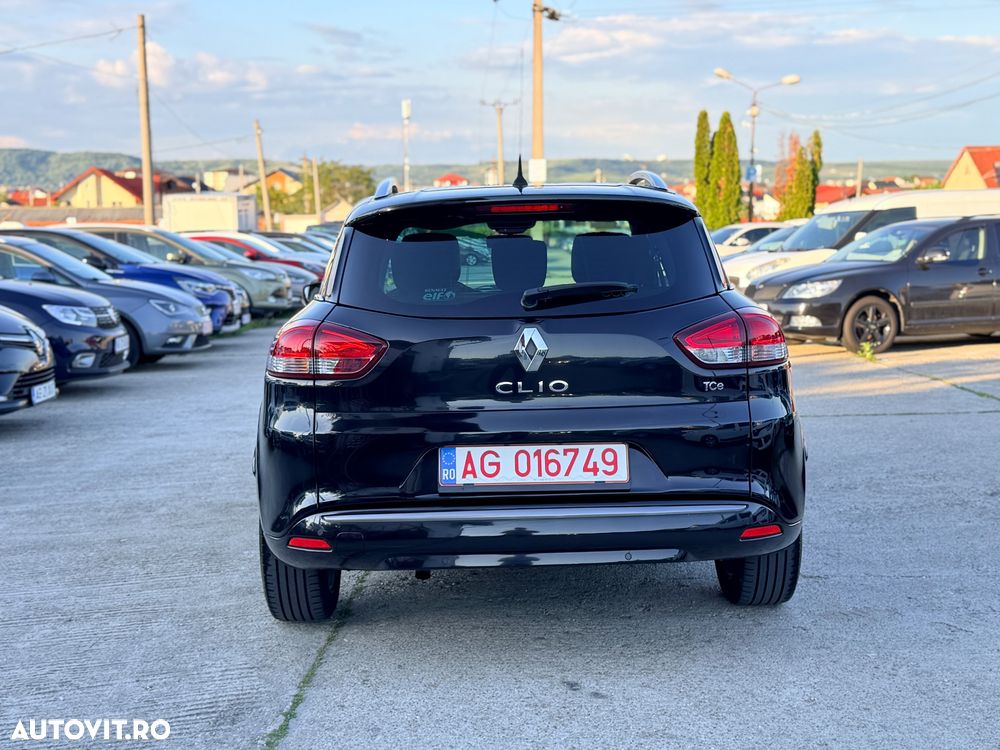 Renault Clio - 5