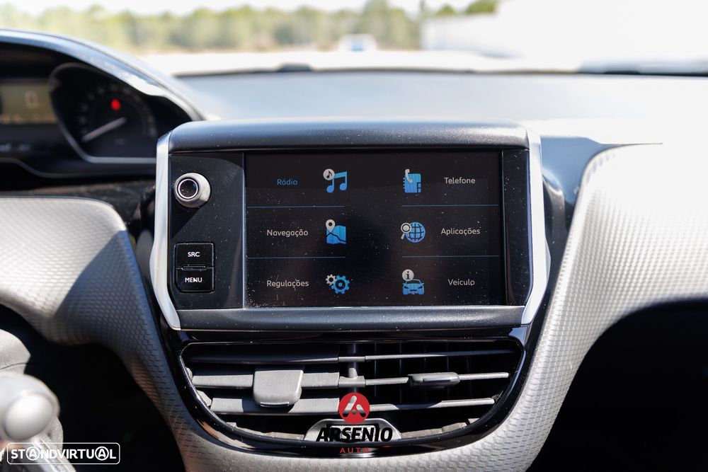 Peugeot 208 1.5 BlueHDi Signature - 34
